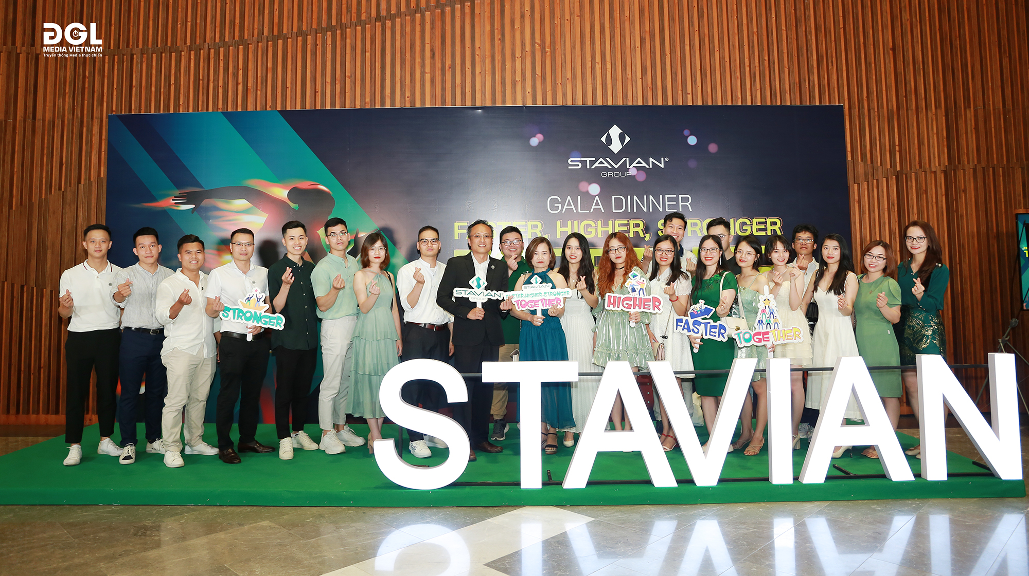 STAVIAN - SUMMERTRIP 2022