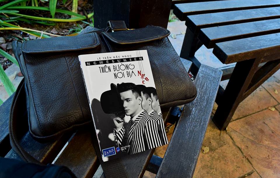 LỄ RA MẮT CUỐN TỰ TRUYỆN